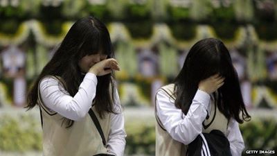 South Korean high school reopens after ferry disaster: http://bbc.in/1ibu9GX

Most of the students who survived the disaster, remain in hospital. It is not clear when they will return to school.

Final year students returned to school on Thursday, however. Counsellors have been brought in to help with the trauma that many of the students are expected to face.